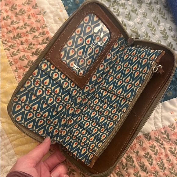 Fossil Keyper Floral Patterned Wallet - Picture 4 of 4